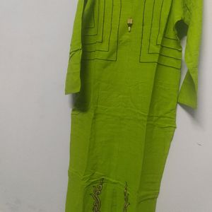 Green Kurti