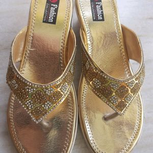 Party Wear GOLDEN Slippers