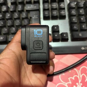 GoPro Hero 10 with media mod or 3 batteries