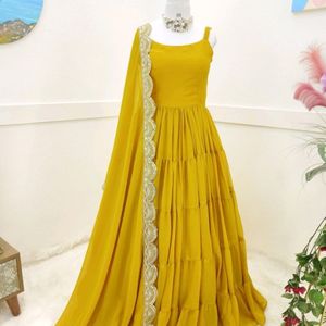 New Stayle Beautiful Gown Dress Ne