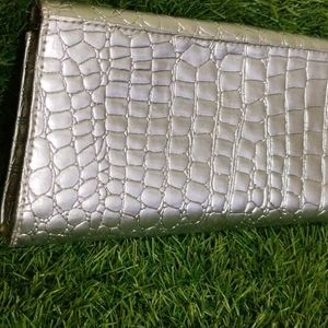 Silver Clutches