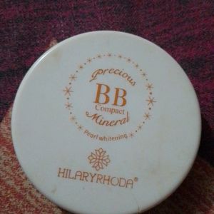 HilaryRhoda BB Compact