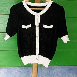 Korean Tops With Button