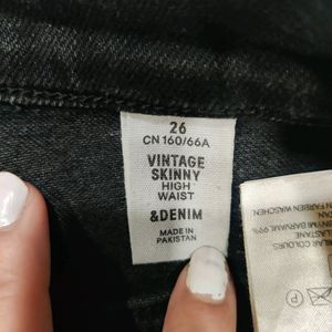 H&M Vintage Women Jeans