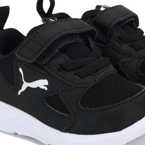 Unisex Puma Fun Racer Sneakers