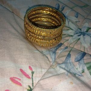 Golden Design Bangals