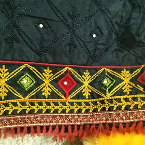 Black Embroidery Cotton Suit