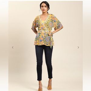 Aarke Ritu KumarFloral Print V-neck Wrap Top