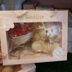 Teddy Hamper With Bouquet