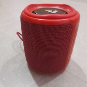 Boat Stone 352 Bluetooth Speaker