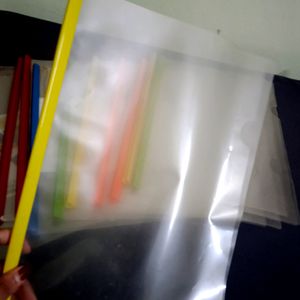 Files Of Plastic For School,College & Offi