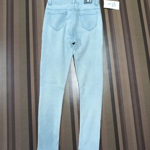 V-87 Size-28 Slim Fit Women Denim Jeans