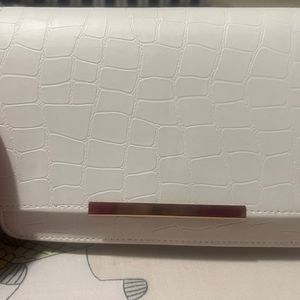 White Sling Bag (unused)