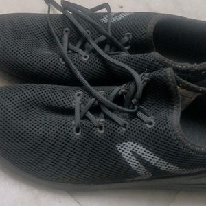 Highly Comfortable Branded Shoes