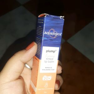 Aqualogica Plump Tinted Lip Balm