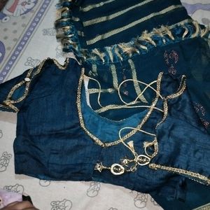 Best Saare With Stich Blouse