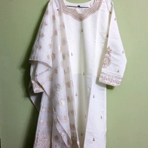 New/Unused Embroidered Kurta Set