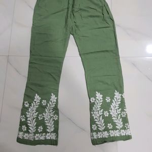 Lucknowie Chikankari Pants