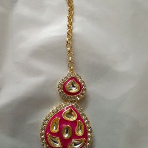 Kundan Maangtikka