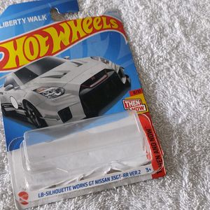 3 Hotwheels Car Set