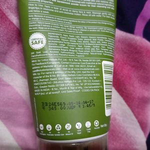 Lotus Ubtan Face Scrub