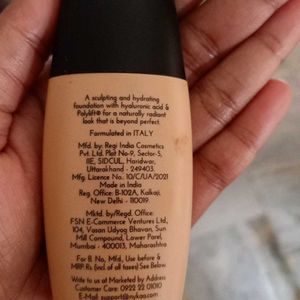 Hydrating Foundation - 05 Golden Honey