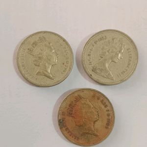 One Pound Elizabeth II Coins Set Of 3