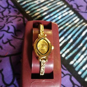 Women Gold Watch