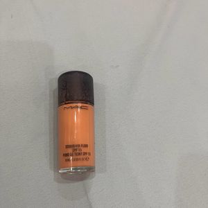 MAC NC35 foundation