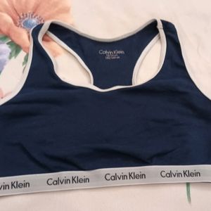 Ck Sport Bra 12 To 14 Yrs Old.