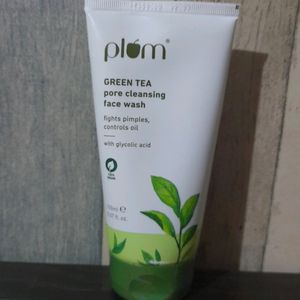 Plum Green Tea Pore Cleansing Face Wash