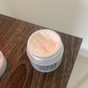 Clinique Moisturiser With Spf15