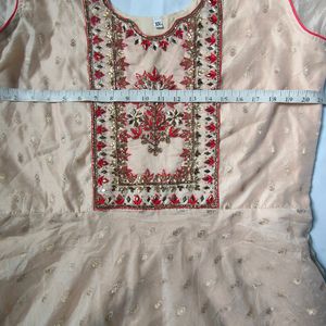 Women Embroidered Ethnic Set