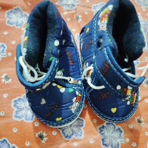 Rarely Used 2 Baby Shoes For Sale With A Cap