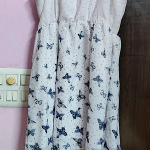 Comfortable Printed White Sleeveless Dress