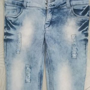 Comfortable HIGH waist Jeans