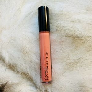 Mac Pro Long wear Lipglass