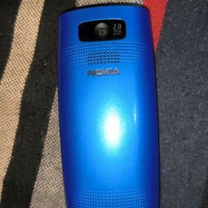 Nokia X2-02