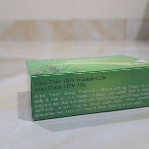 New Herbal Aloe Soap For Bath And Pimple