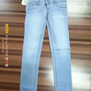 (N-48) 28 Size Slim Fit Denim Jeans