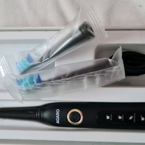 Agaro Cosmic Electric Brush