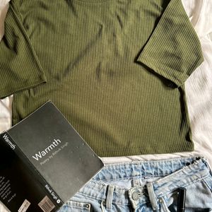 Olive green tshirt 🕶