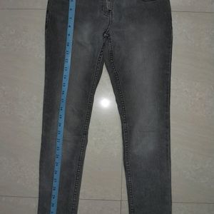 faded black skinny jeans