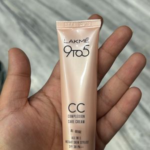 Lakme 9to5 CC Cream