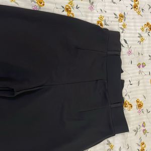 Black Staright Fit Trouser