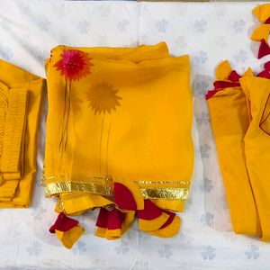 Yellow Handpainted Suit Set S