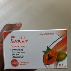 Kozicare Skin Whitening Papaya Soap (3pcs)