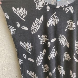 Casual Printed Top With leafs