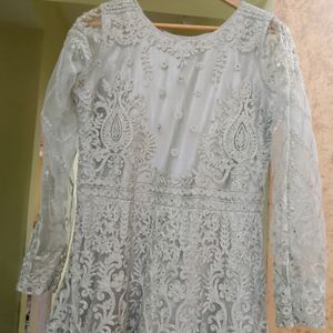 Tail Gown In Good Condition