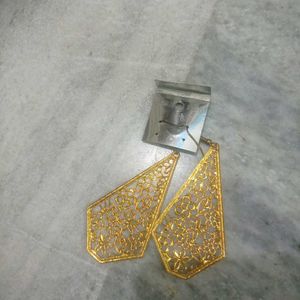 Light Weight Party Wear Earring